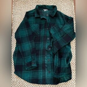 Maurices Plaid Green cozy flannel Shirt with pockets